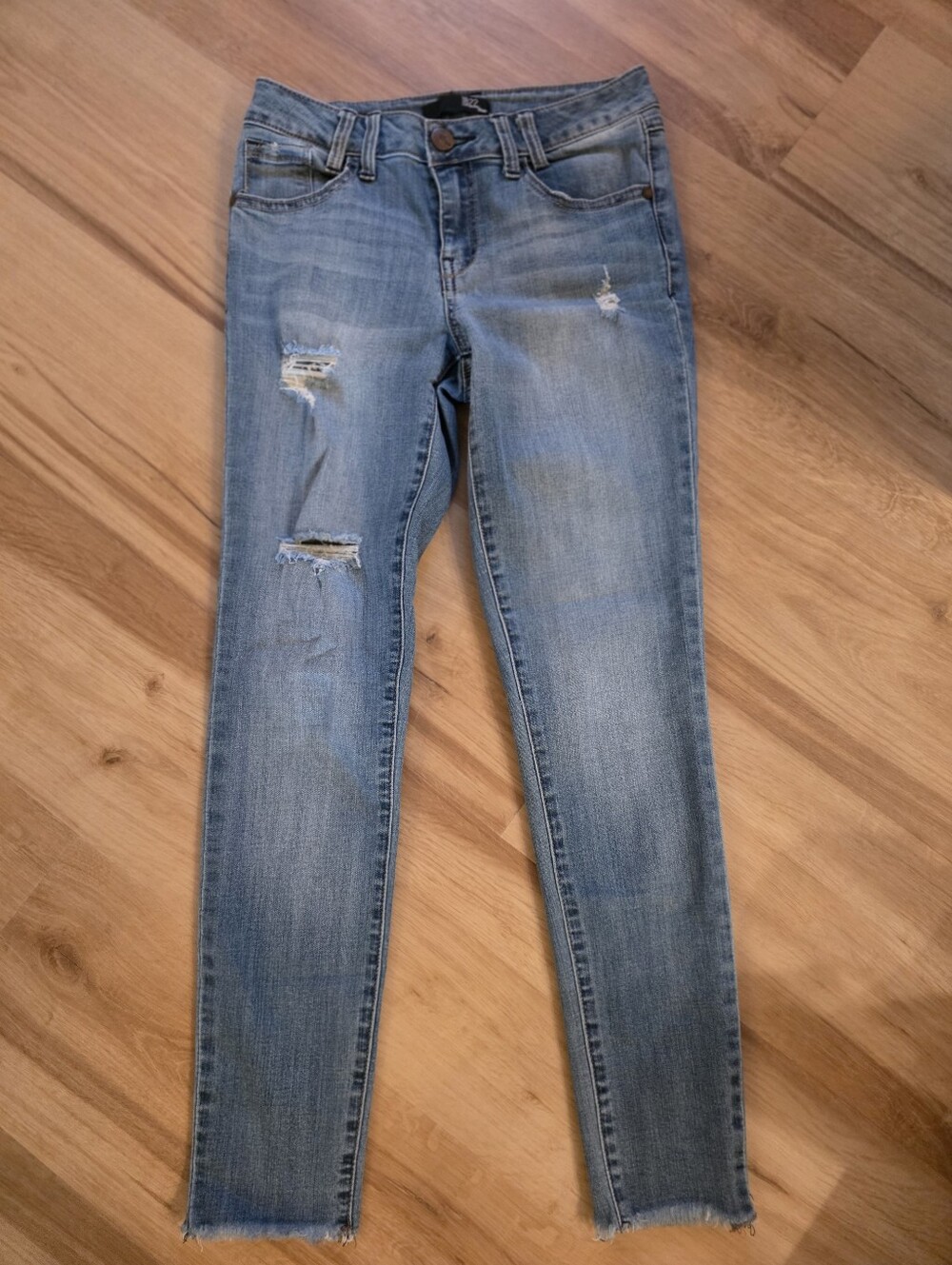 Light Wash Jeans